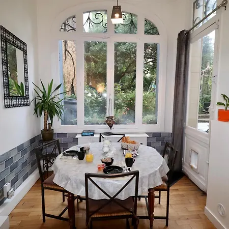 Duplex Au 2eme Et De Notre Maison -acces Au Jardin-smart Tv-streaming-wifi فندق مبيت وإفطار 4*