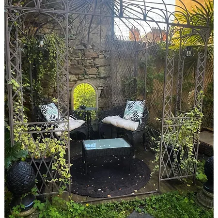 Duplex Au 2eme Et De Notre Maison -acces Au Jardin-smart Tv-streaming-wifi Bed & Breakfast