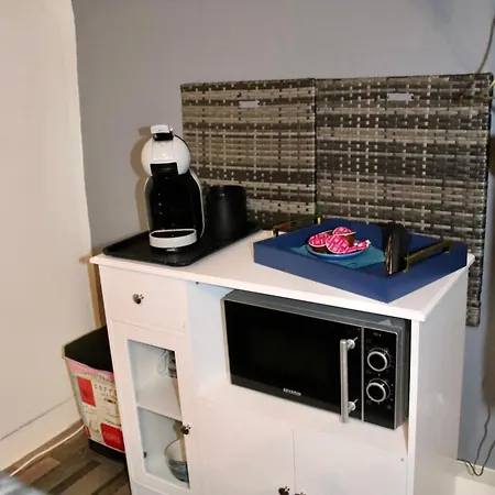 فندق مبيت وإفطار Duplex Au 2eme Et De Notre Maison -acces Au Jardin-smart Tv-streaming-wifi *